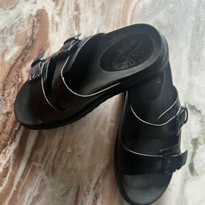Black platform sandals